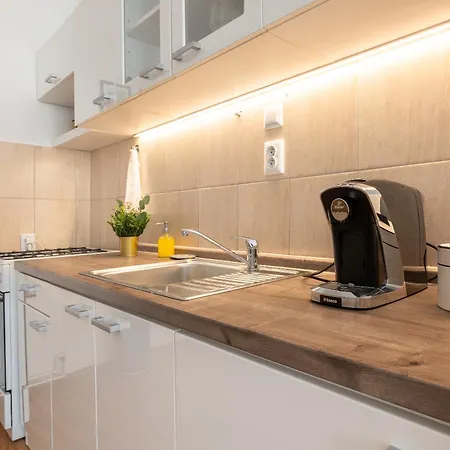 Stunning Apartment, 6 Mins From National Muzeum Apartmán